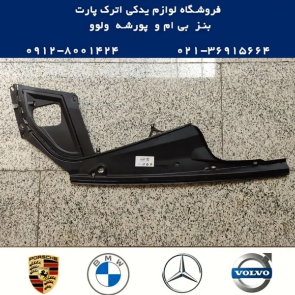 کاور کنار گلگیر بی ام و 528